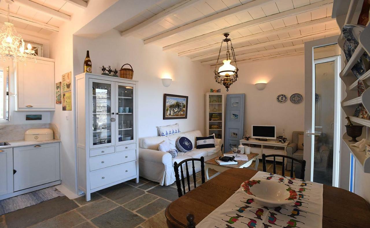 Tinos Traditional Sea Side Villa Agios Romanos Extérieur photo